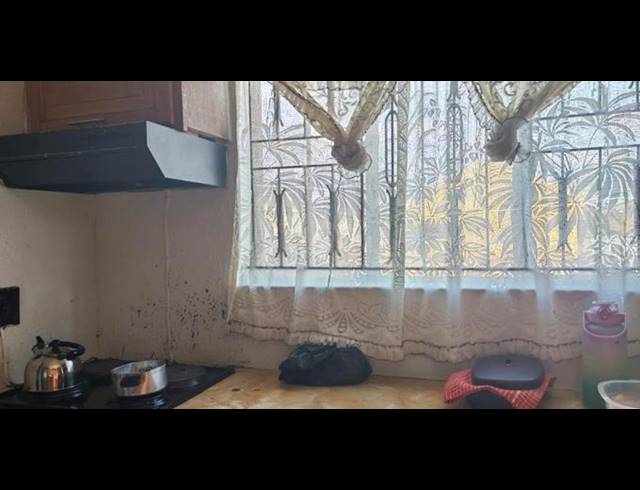 2 BEDROOM HOUSE FOR SALE IN HOSPITAL VIEW